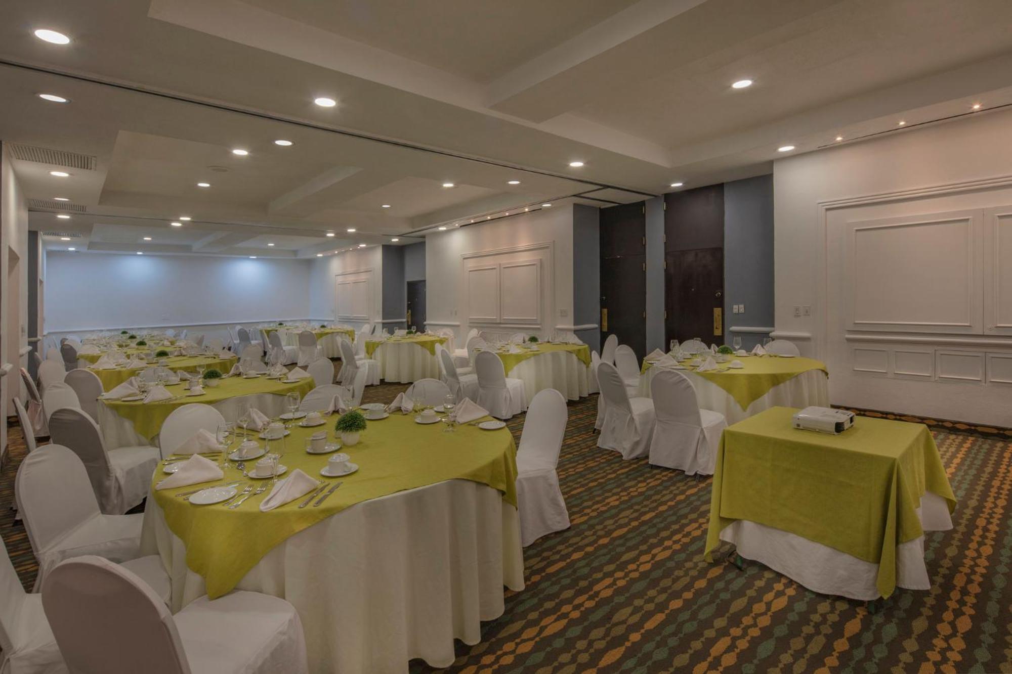 Holiday Inn Puebla La Noria By Ihg Exterior foto